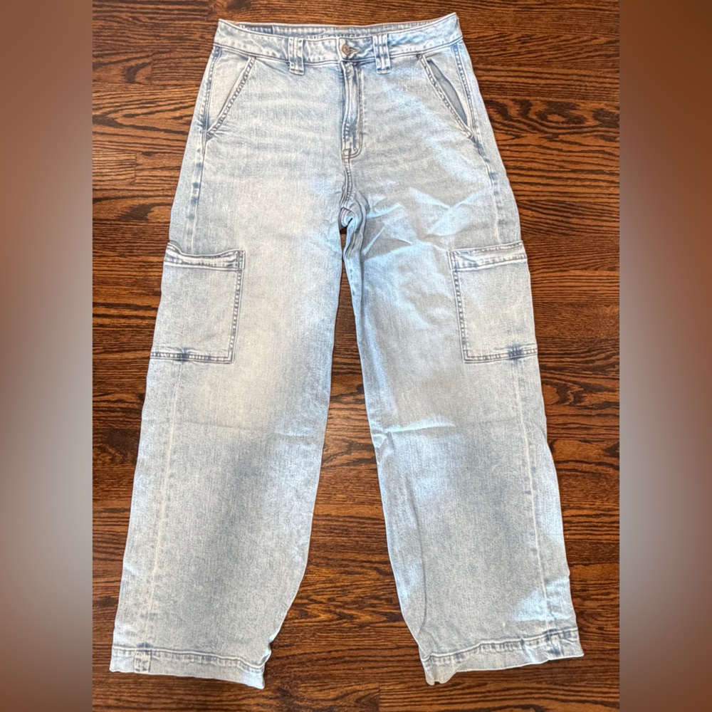 American Eagle Outfitters Super High Rise Baggy Wide Leg Jeans - Women’s Size 10